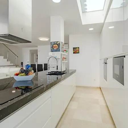 Вилла Townhouse Park Paraiso *